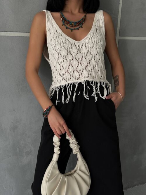 lui Bustiyer-Sweater
